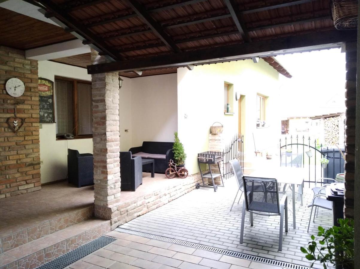 Ubytování u Malinkovičů Břeclav Exterior foto