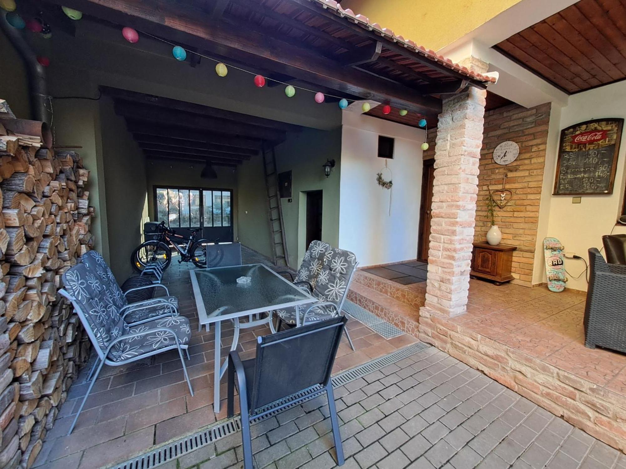 Ubytování u Malinkovičů Břeclav Exterior foto